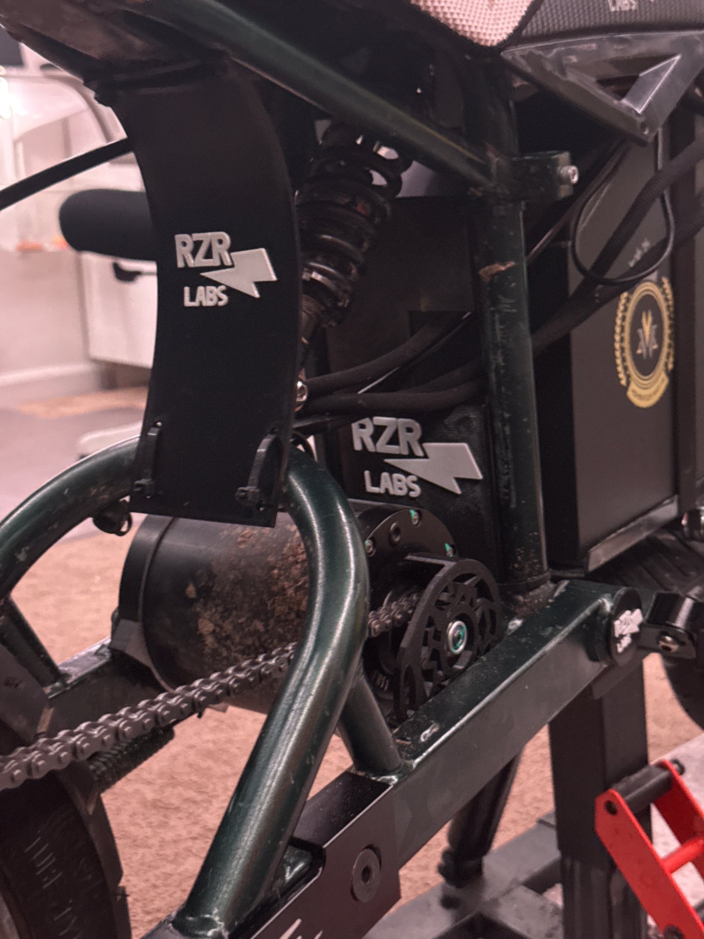 Razor SX500 Battery Guard