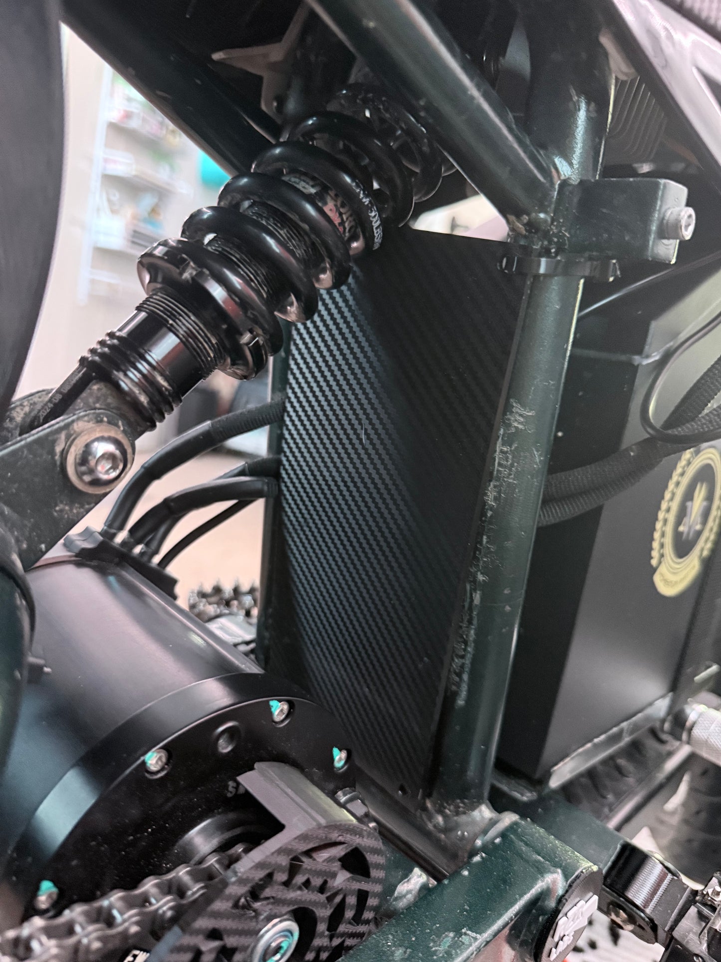 Razor MX650/500 Battery Guard-Carbon